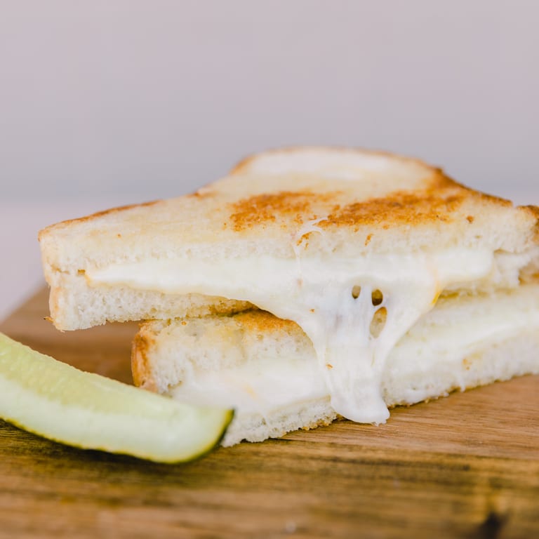 Delicious Grilled Cheese Sandwiches